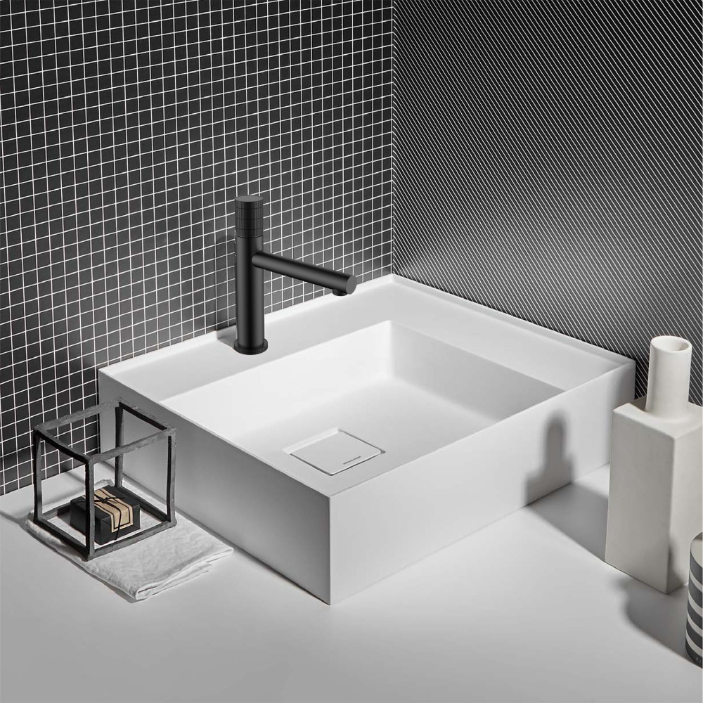 Фото Смеситель для раковины Vincea Groove (VBF-4G1MB) черный