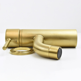 Фото Смеситель для раковины Paini Cox 78PJ205 золото