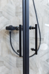 Фото Душевой уголок Cezares ECO-O-R-2-90-C-NERO, 90 х 90 х 190 см, стекло прозрачное