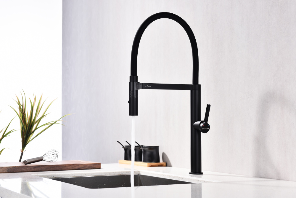 Смеситель для кухни Paulmark Leader (Le214101-401) антрацит