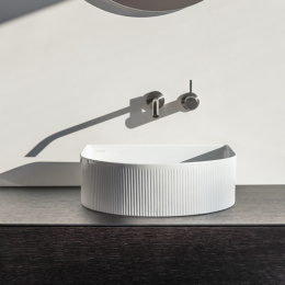 Фото Раковина Laufen Sonar 8.1234.3.000.112.1 41 х 36.5 х 14 см, с текстурой, белый