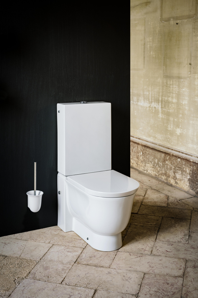 Ершик Laufen New Classic 8.7385.2.757.000.1 с керамическим держателем. Saphirkeramik, белый матовый
