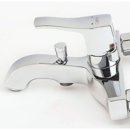 Смеситель для ванны Hansgrohe Metris Classic 31478000
