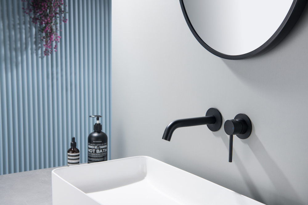 Фото Смеситель для раковины встроенный Timo Saona 2372/03SM черный