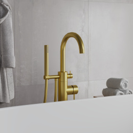 Фото Смеситель напольный Paini Cox 78PJ136LM золото