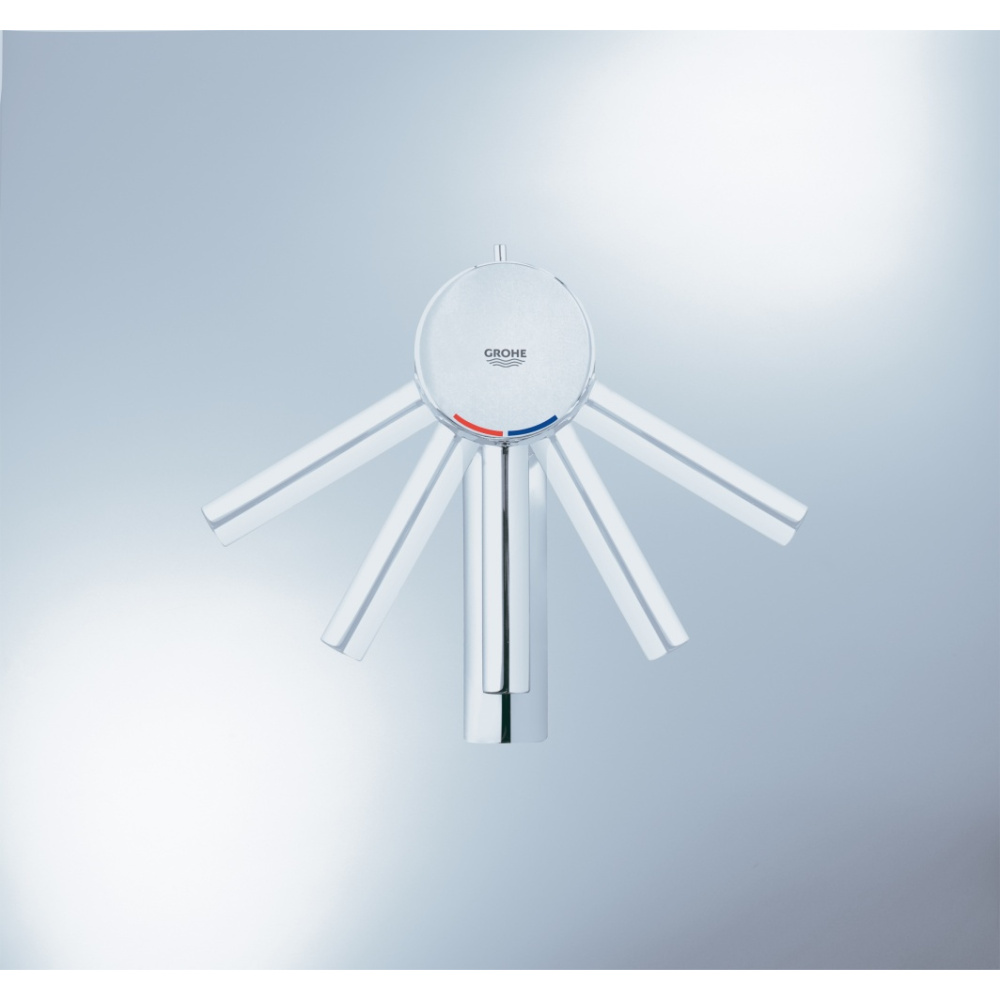 Смеситель Grohe Essence 33562000 для раковины, д/к