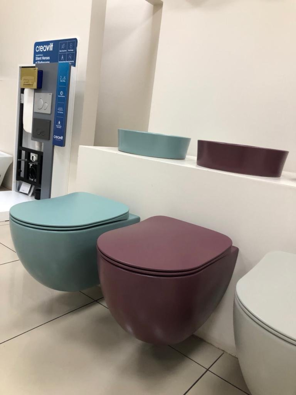 Унитаз подвесной Creavit Free FE322-11BR00E-0000 безободковый, берри матовый