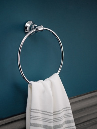 Фото Hansgrohe Axor Montreux 42021000 Полотенцедержатель (хром)