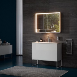 Фото Зеркальный шкаф Keuco Royal Lumos 14314171301, хром