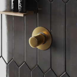 Фото Смеситель для душа Paini Cox grip 7GPJ690 золото