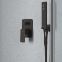 Фото Excellent Keria AREX.2045BL Смеситель для ванны (черный мат)