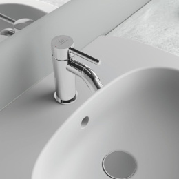 Смеситель для раковины Ideal Standard CERALINE BC185AA