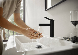 Смеситель для раковины Hansgrohe Finoris (76010670) черный матовый