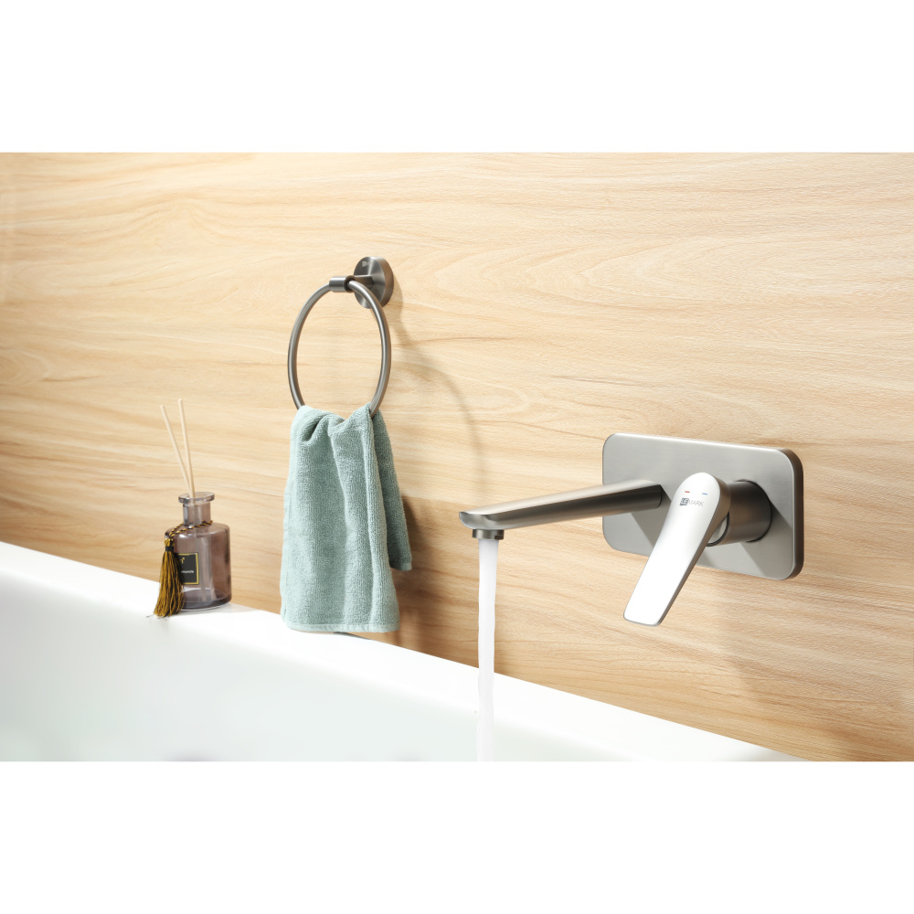 Смеситель для раковины Lemark Bronx (LM3726GM) графит